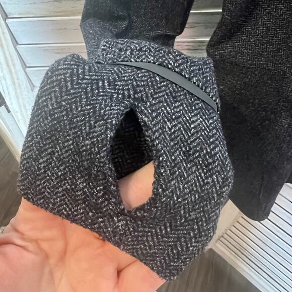 LULULEMON Women's Runderful Size 4 Half Zip Pullover Jacket Black Herringbone - Picture 10 of 14